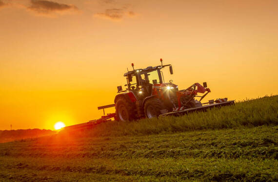 ACX3552510 lampa robocza LED ze światłem symetrycznym do Massey Ferguson (long range).